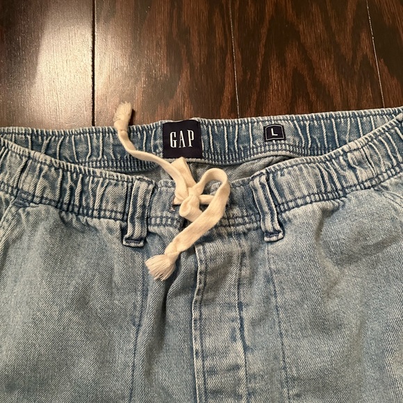 Gap Jogger Jeans - Picture 4 of 4